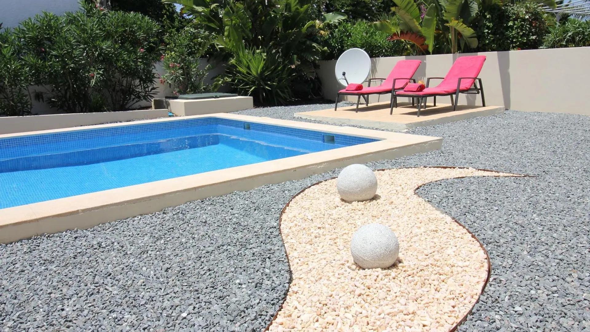 Holiday home Vila Marques Da Luz, Eine Ideale Villa Fuer Gaeste, Die Ruhe Und Entspannung In Angenehmem Ambiente Suchen Montinhos da Luz Portugal